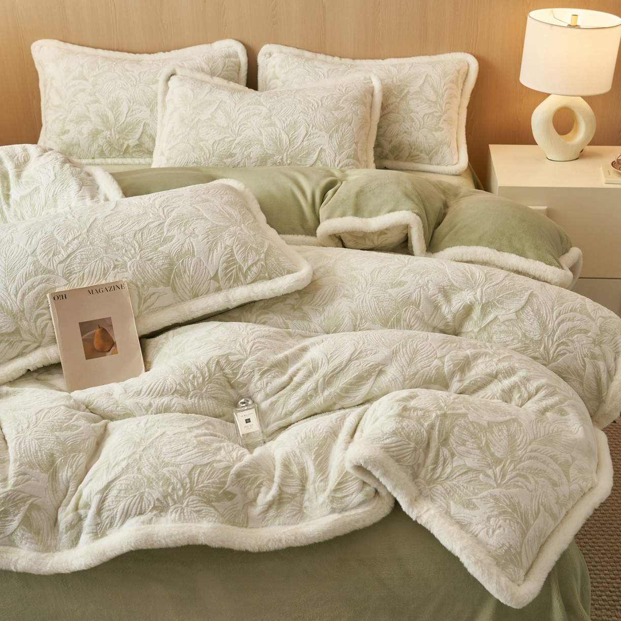 91家纺网 家纺一手货源 找家纺 （总）晨曦家纺 2025新款兔毛包边雕花琅花牛奶绒四件套复古高级感轻奢