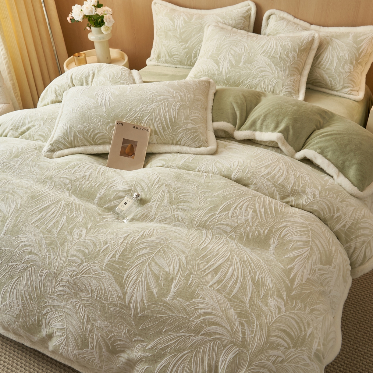 91家纺网 家纺一手货源 找家纺 晨曦家纺 2025新款兔毛包边雕花琅花牛奶绒四件套复古高级感轻奢 冬梦