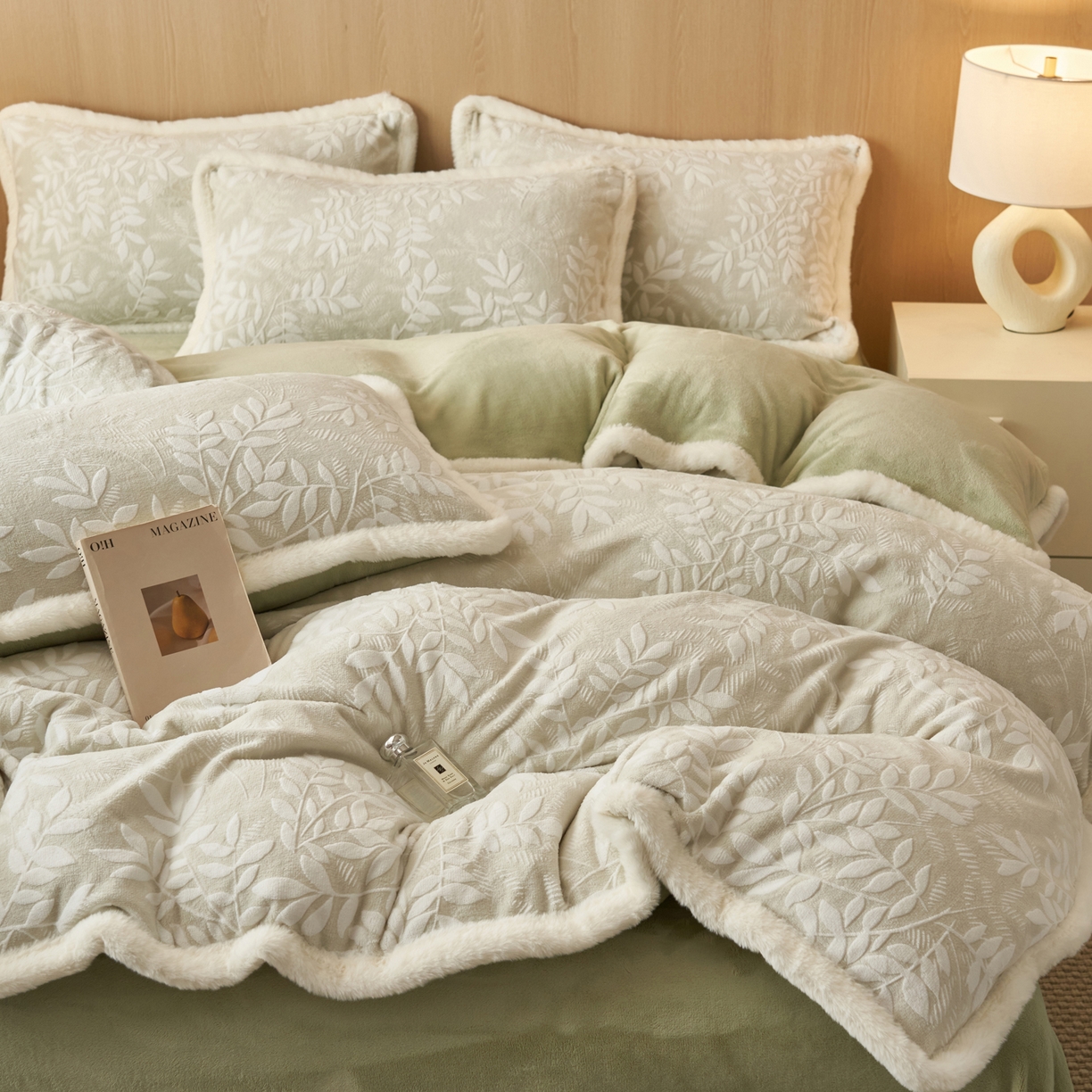 91家纺网 家纺一手货源 找家纺 晨曦家纺 2025新款兔毛包边雕花琅花牛奶绒四件套复古高级感轻奢 叶叶情深