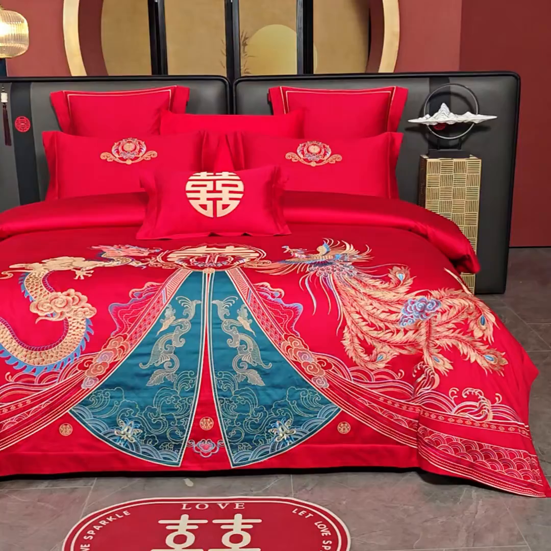 91家纺网 家纺一手货源 找家纺 置顶家纺 2025新款新中式婚庆亲肤刺绣四件套 祥云瑞彩-大红