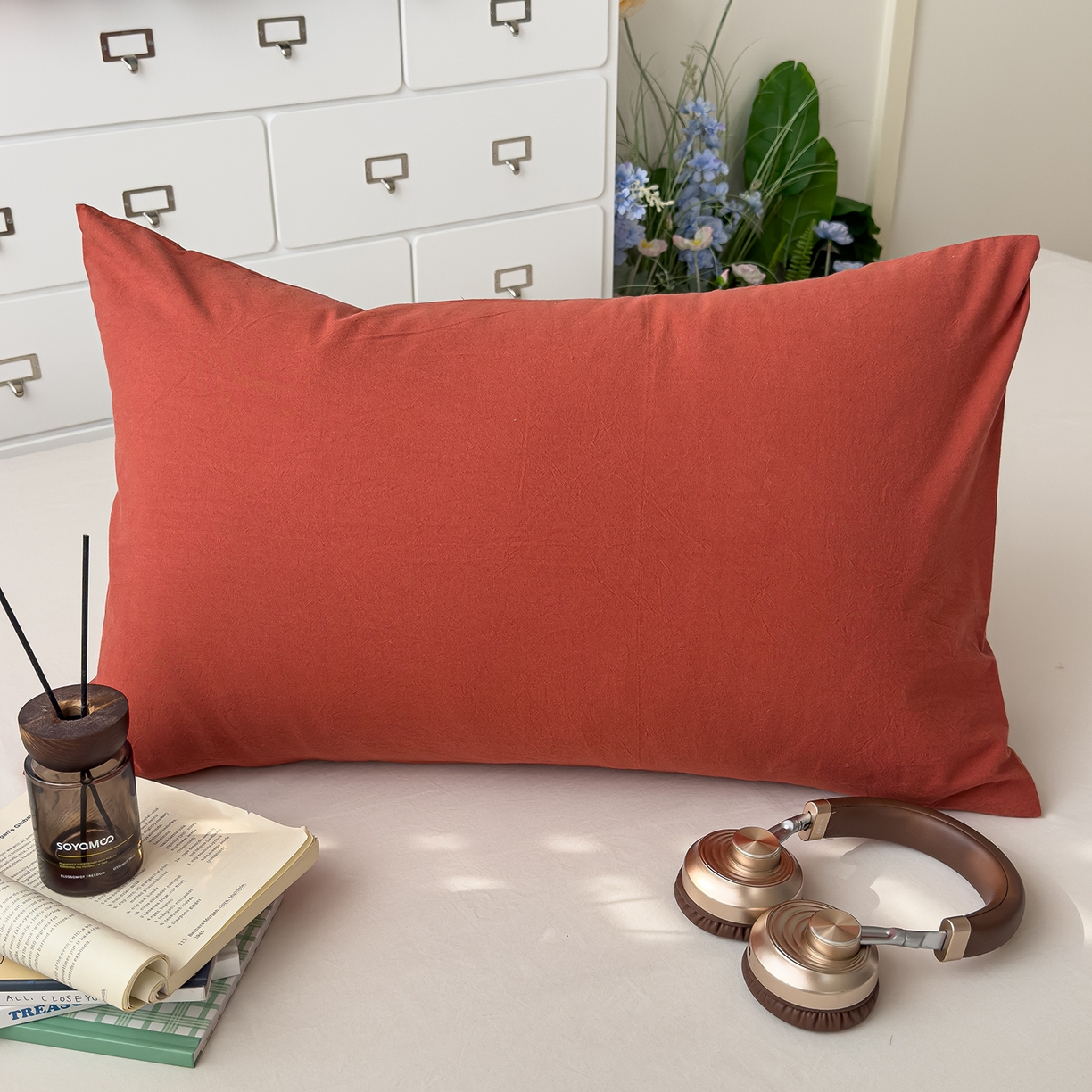 91家纺网 家纺一手货源 找家纺 （总）对白 2025新款全棉色织水洗棉单品枕套