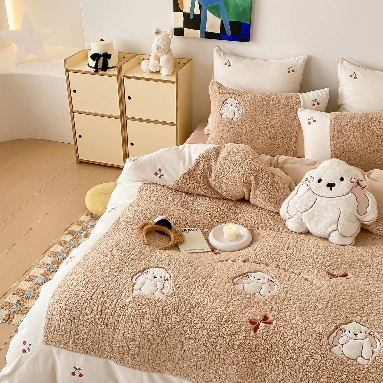 91家纺网 家纺一手货源 找家纺 MIU缪家居 2025新款A版兔毛B版牛奶绒四件套-呆萌兔 呆萌兔-卡其