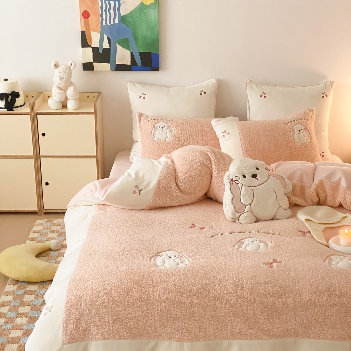 91家纺网 家纺一手货源 找家纺 MIU缪家居 2025新款A版兔毛B版牛奶绒四件套-呆萌兔 呆萌兔-玉粉