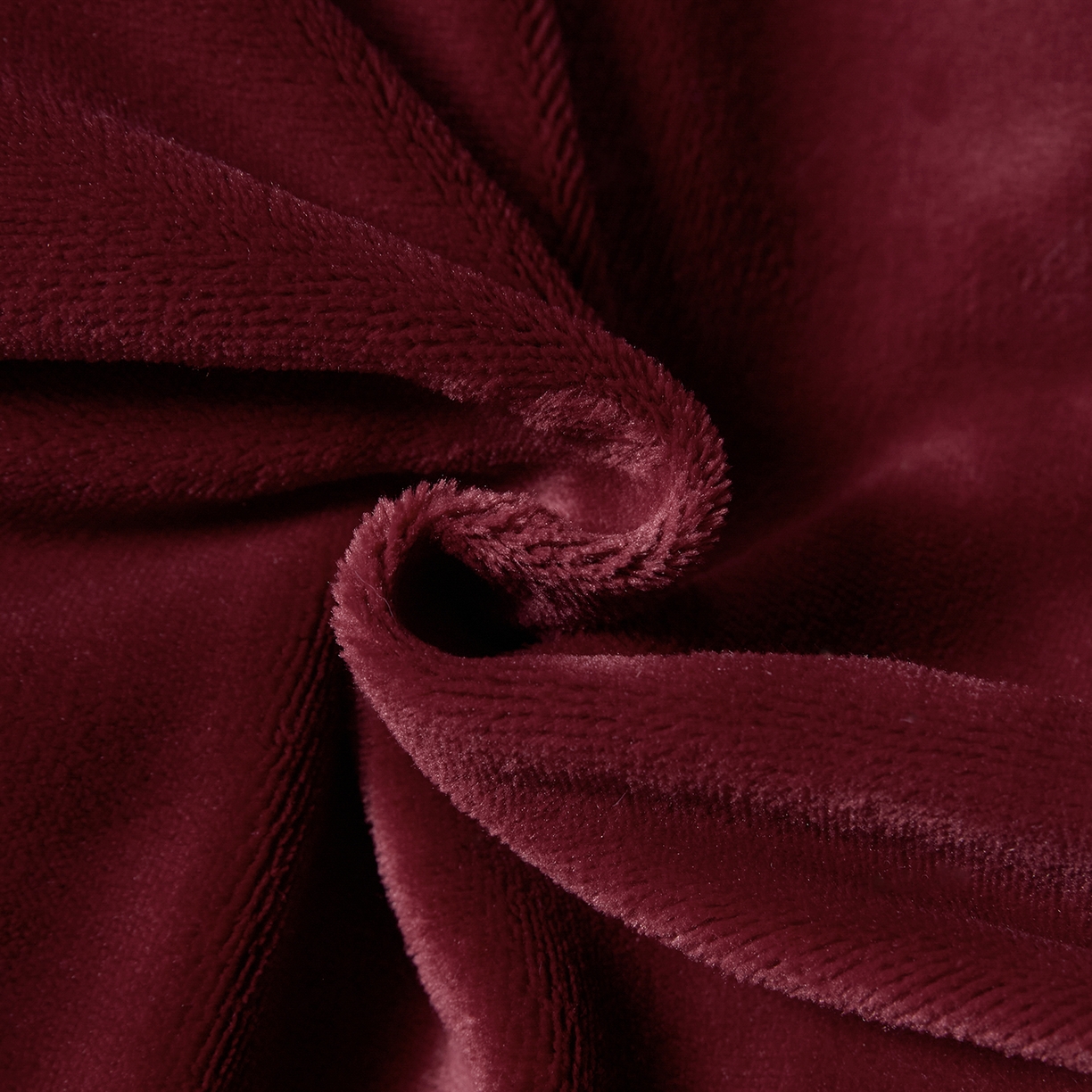 91家纺网 家纺一手货源 找家纺 （总）控价 2025新款 床盖款240克全消光A类刺绣牛奶绒四件套-赫本