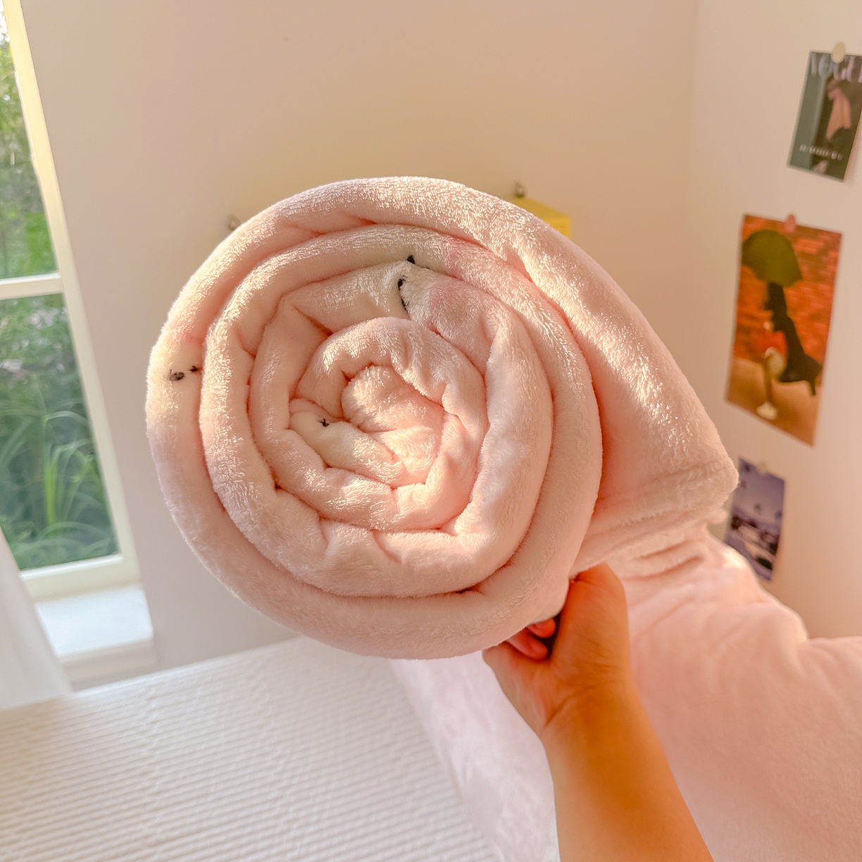 91家纺网 家纺一手货源 找家纺 韩巢家纺 2025新款四季可用牛奶绒多功能毛毯 可爱狗头-粉