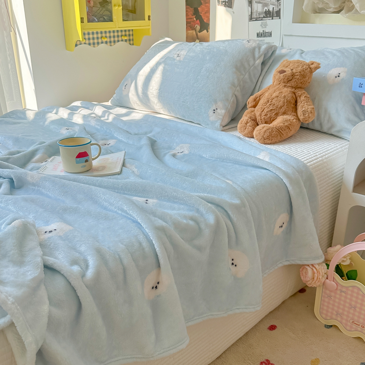 91家纺网 家纺一手货源 找家纺 韩巢家纺 2025新款四季可用牛奶绒多功能毛毯 可爱狗头-蓝