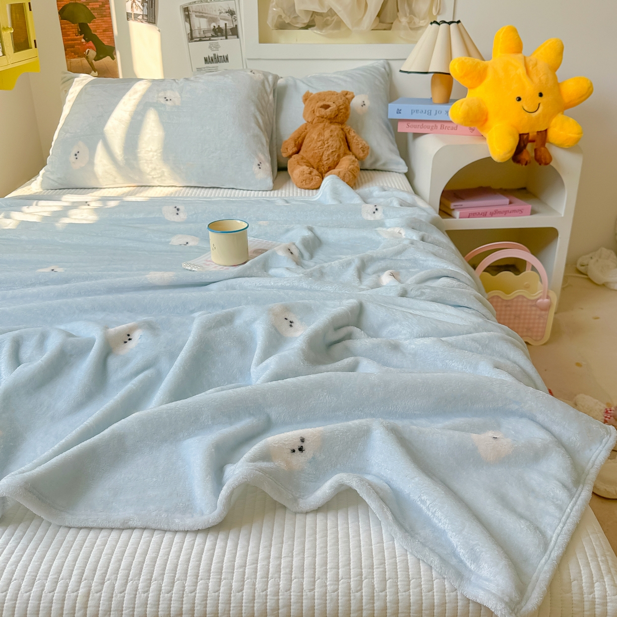 91家纺网 家纺一手货源 找家纺 韩巢家纺 2025新款四季可用牛奶绒多功能毛毯 可爱狗头-蓝