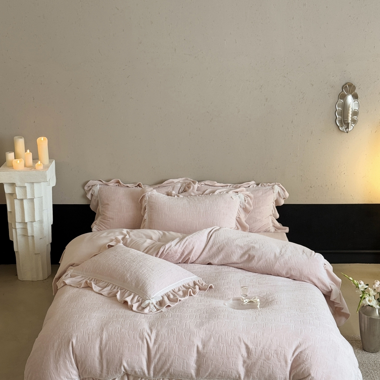 MIU缪家居 2025新款雕花牛奶绒四件套-薇薇安 薇薇安-粉