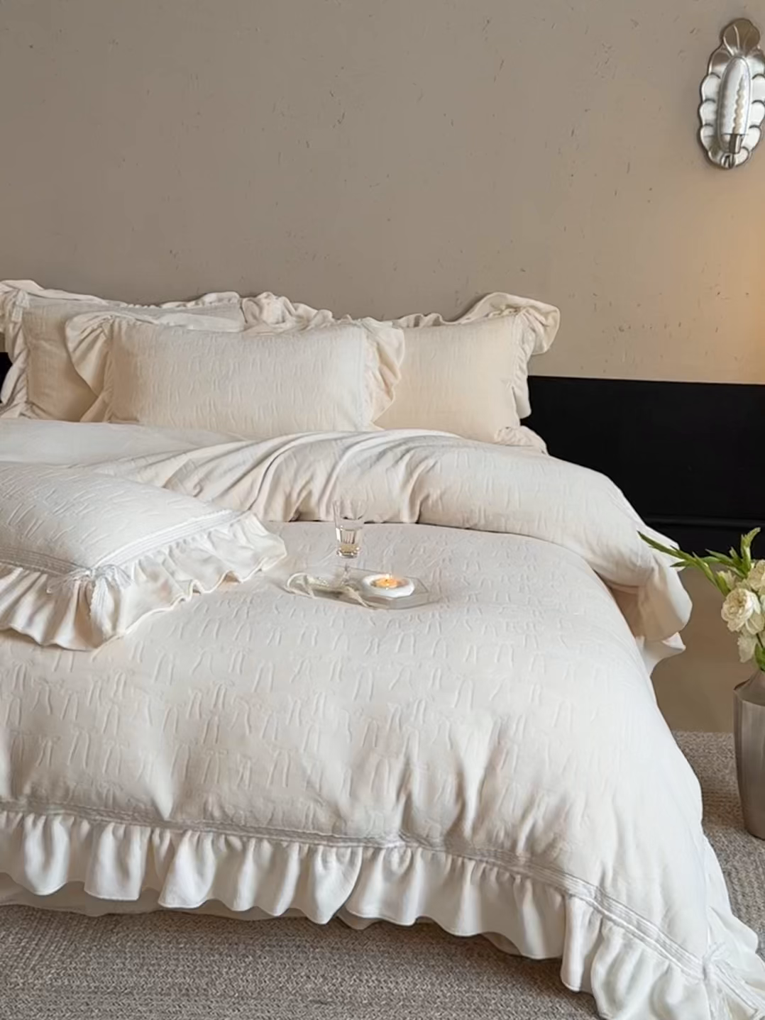 91家纺网 家纺一手货源 找家纺 （总）MIU缪家居 2025新款雕花牛奶绒四件套-薇薇安