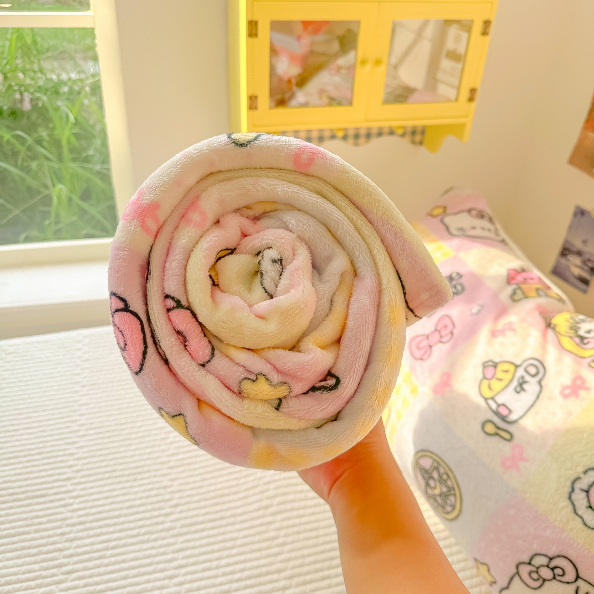 91家纺网 家纺一手货源 找家纺 韩巢家纺 2025新款四季可用牛奶绒多功能毛毯 少女战士