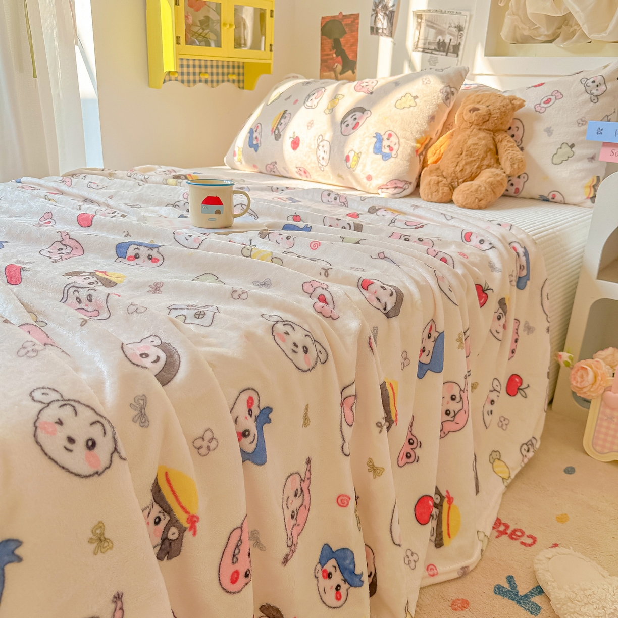 91家纺网 家纺一手货源 找家纺 韩巢家纺 2025新款四季可用牛奶绒多功能毛毯 糖果蜡笔