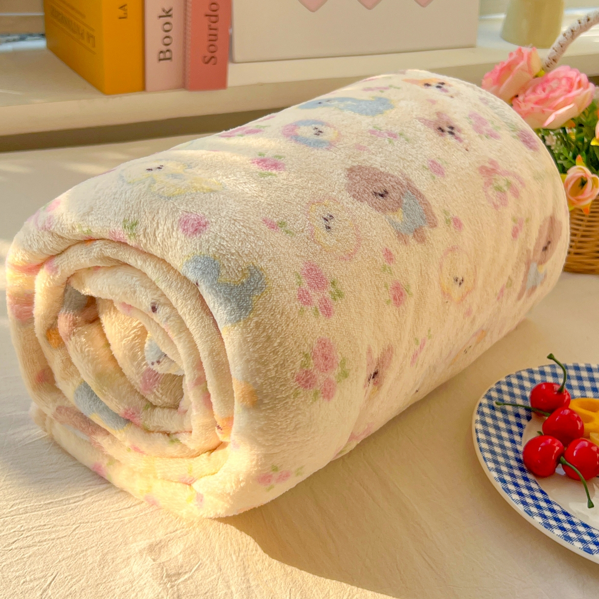 韩巢家纺 2025新款四季可用牛奶绒多功能毛毯 小狗团子