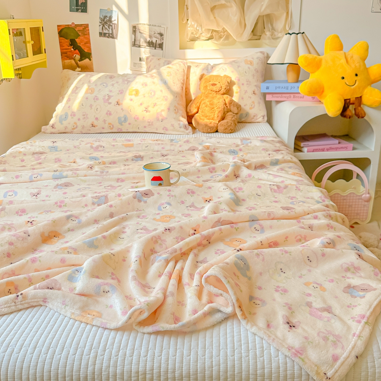 91家纺网 家纺一手货源 找家纺 韩巢家纺 2025新款四季可用牛奶绒多功能毛毯 小狗团子