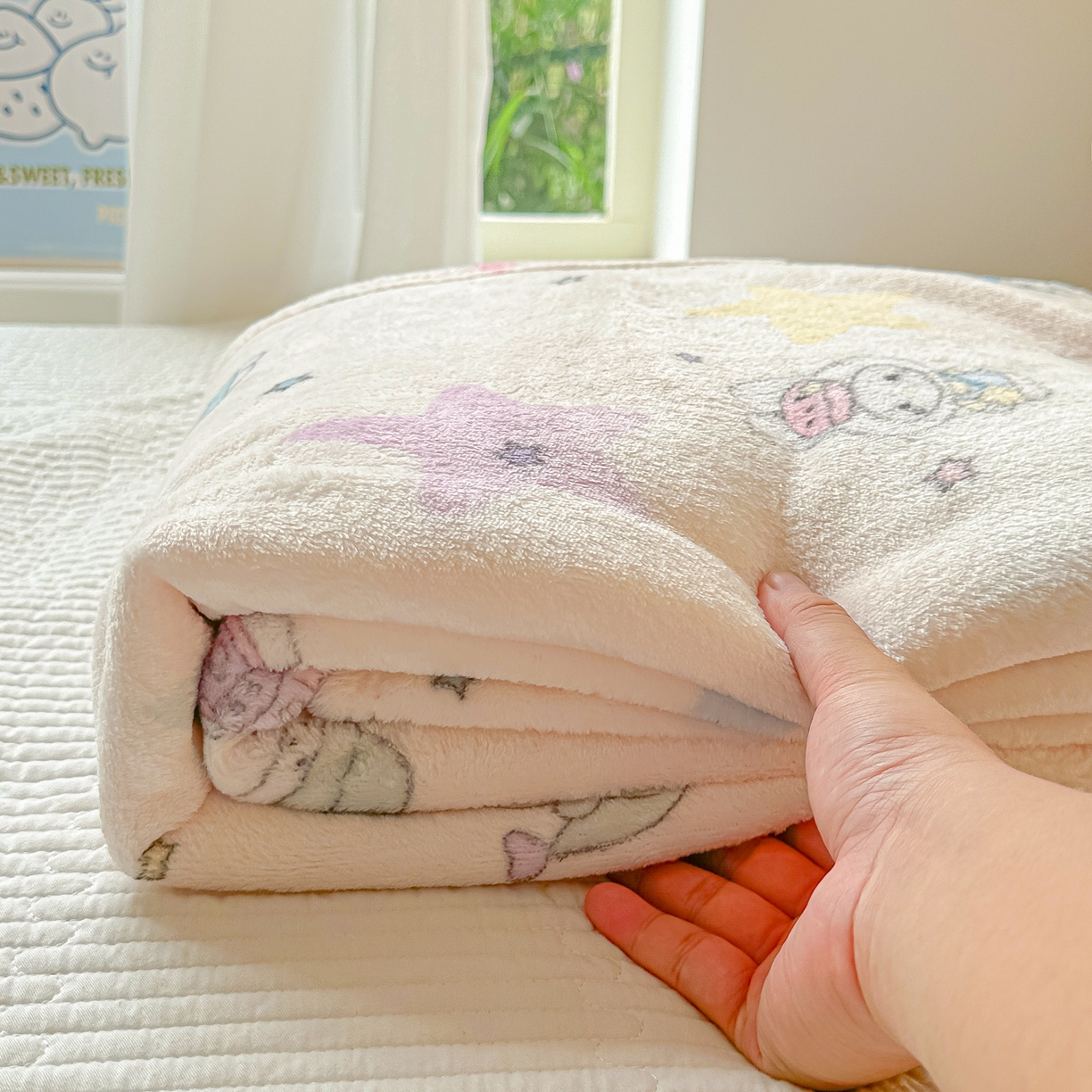 91家纺网 家纺一手货源 找家纺 韩巢家纺 2025新款四季可用牛奶绒多功能毛毯 星星米菲