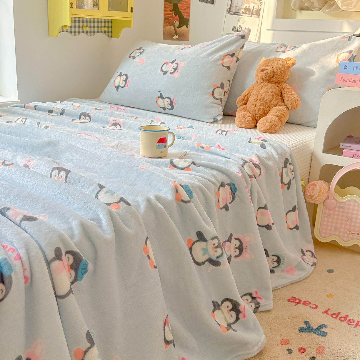 91家纺网 家纺一手货源 找家纺 韩巢家纺 2025新款四季可用牛奶绒多功能毛毯 QQ企鹅