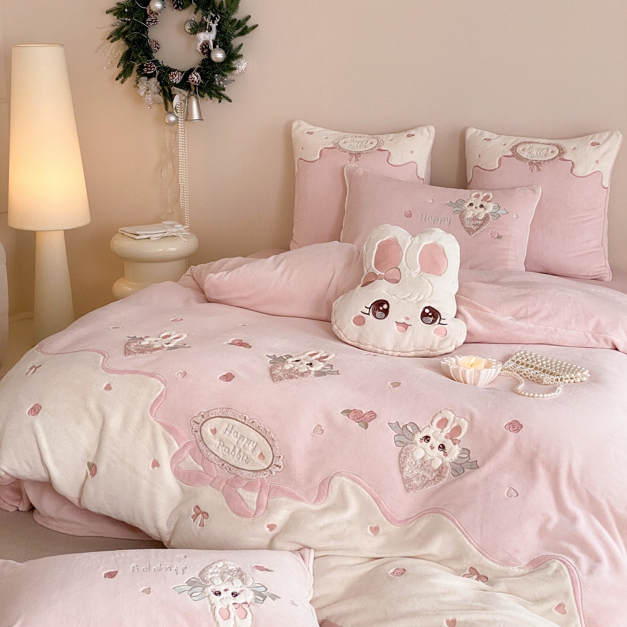 91家纺网 家纺一手货源 找家纺 （总）MIU缪家居 2025新款牛奶绒四件套-快乐甜心