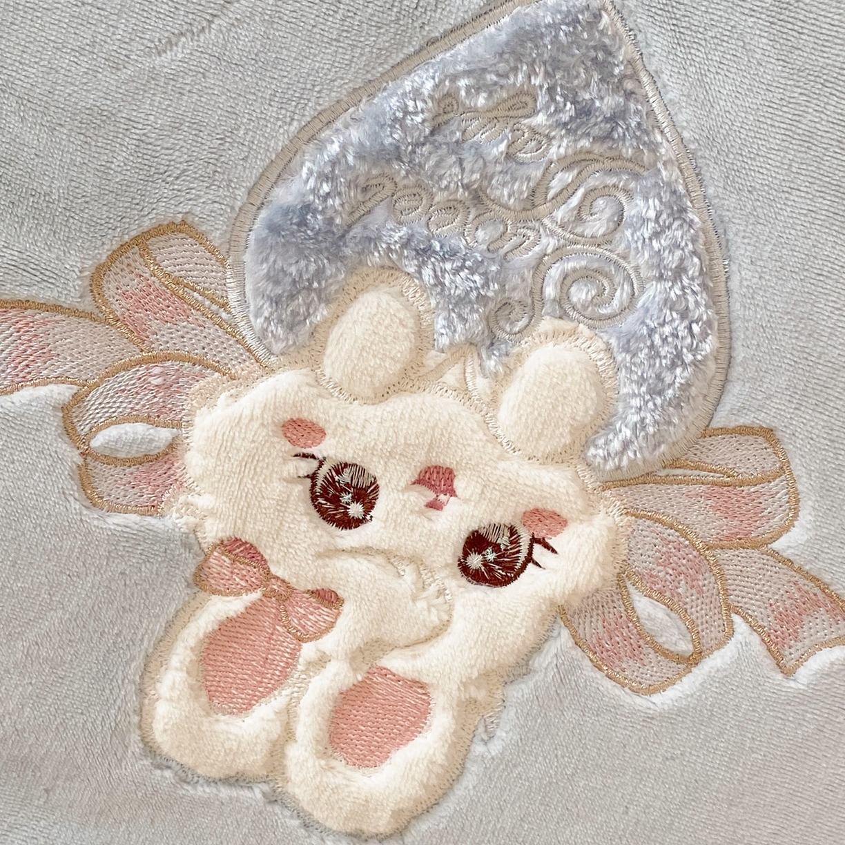 91家纺网 家纺一手货源 找家纺 MIU缪家居 2025新款牛奶绒四件套-快乐甜心 快乐甜心-蓝