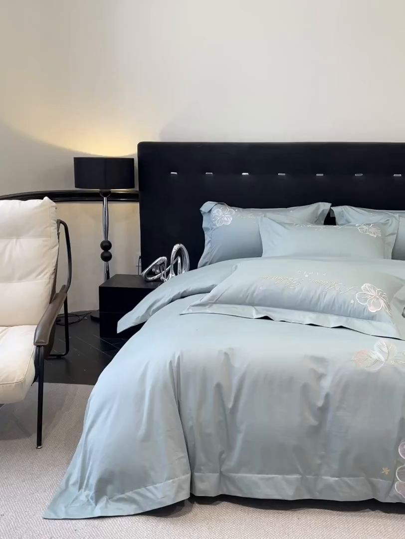 91家纺网 家纺一手货源 找家纺 （总）置顶家纺 2025新款亲肤花卉刺绣四件套-繁星点点