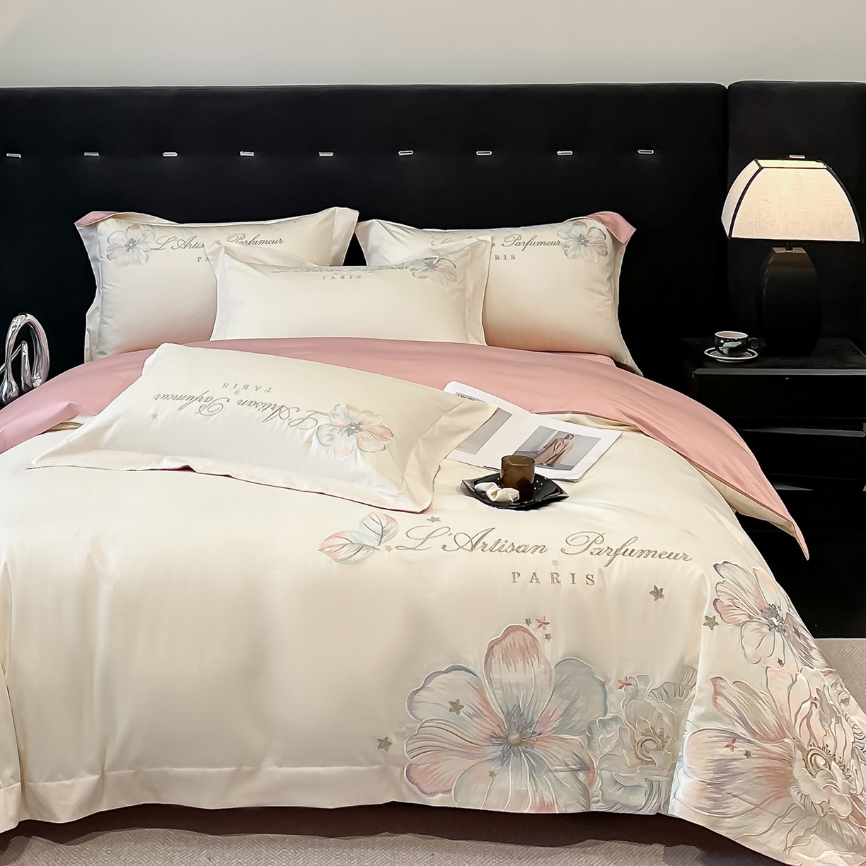 91家纺网 家纺一手货源 找家纺 置顶家纺 2025新款亲肤花卉刺绣四件套-繁星点点 繁星点点-奶白+浅豆沙