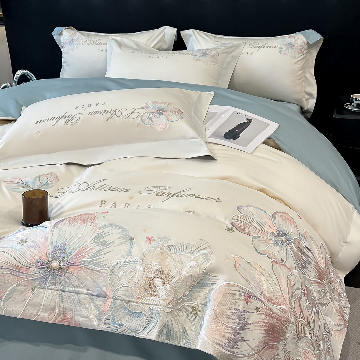 91家纺网 家纺一手货源 找家纺 置顶家纺 2025新款亲肤花卉刺绣四件套-繁星点点 繁星点点-奶白+繁星蓝