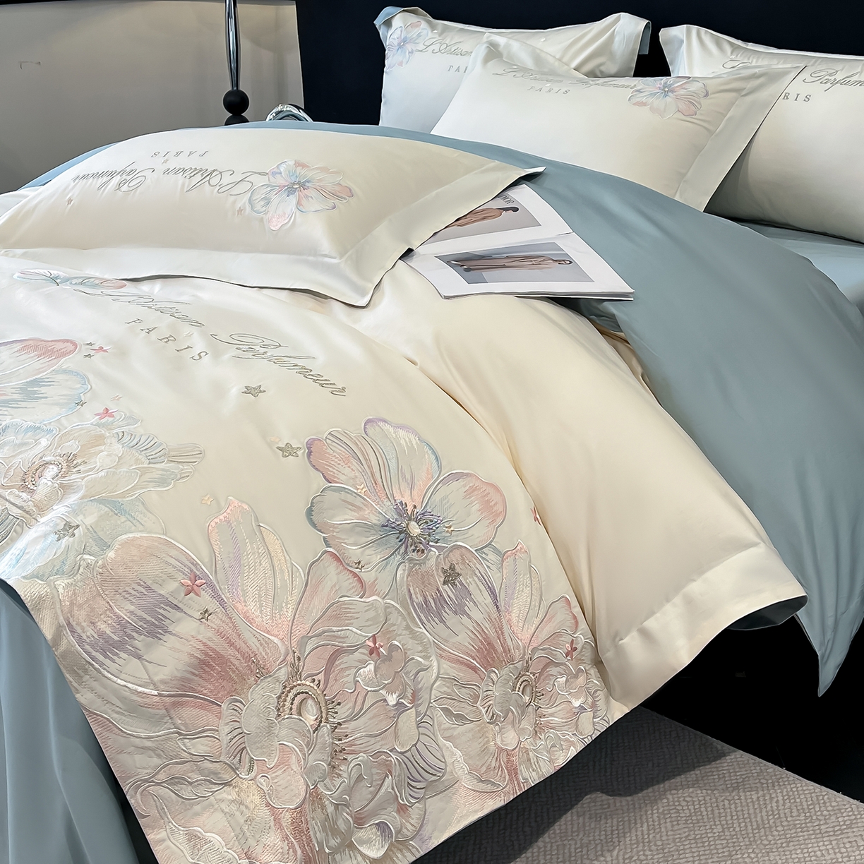 91家纺网 家纺一手货源 找家纺 置顶家纺 2025新款亲肤花卉刺绣四件套-繁星点点 繁星点点-奶白+繁星蓝