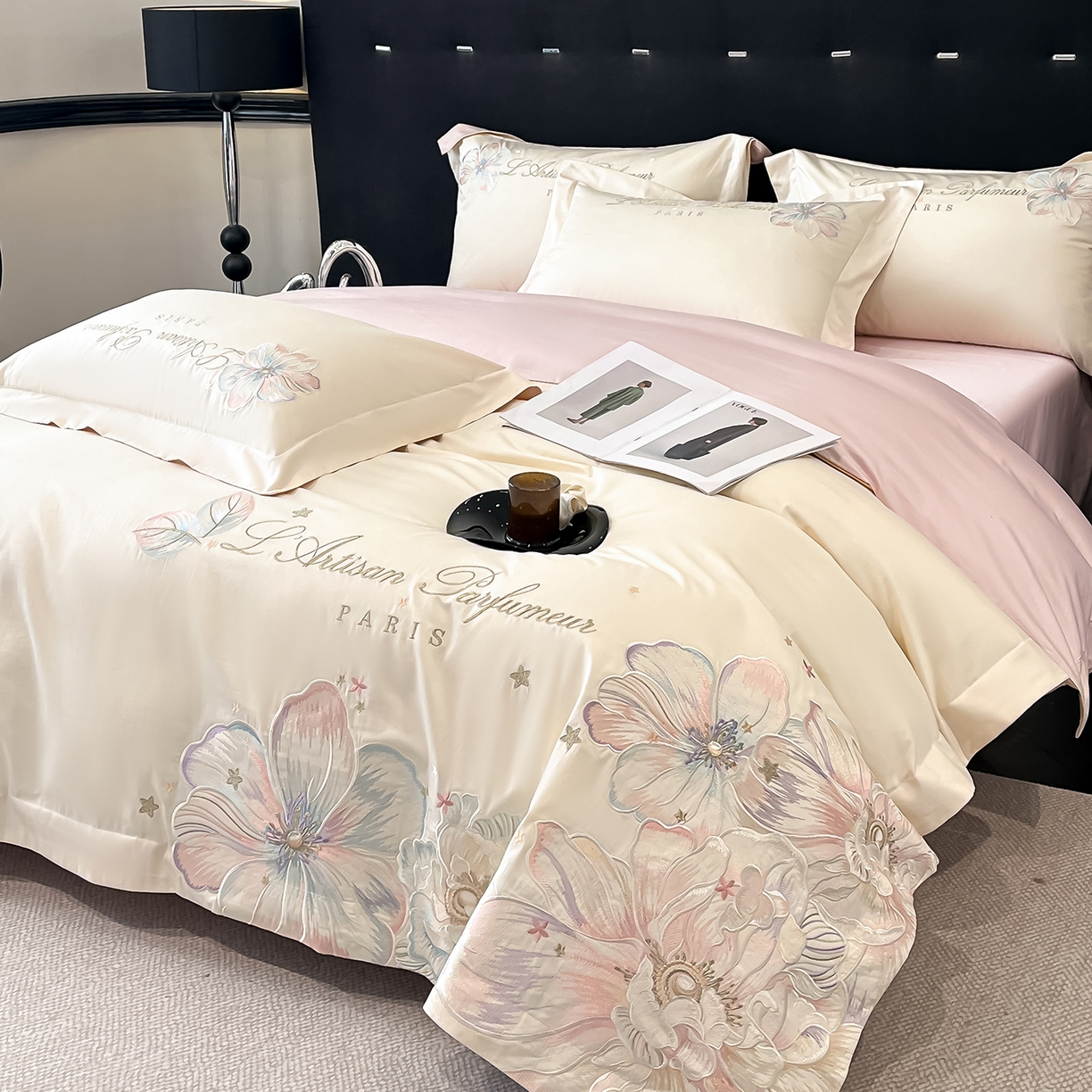 91家纺网 家纺一手货源 找家纺 置顶家纺 2025新款亲肤花卉刺绣四件套-繁星点点 繁星点点-奶白+粉