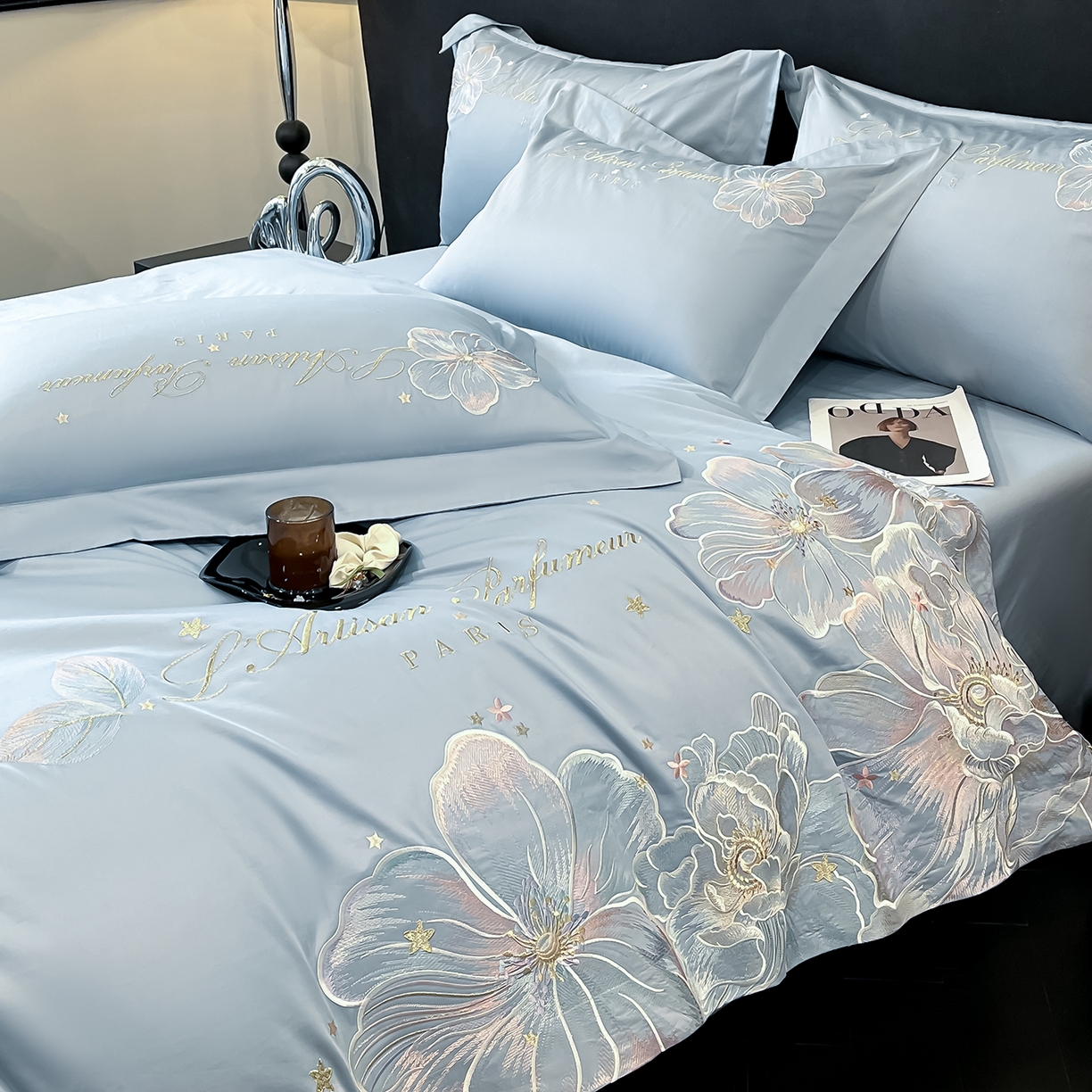 91家纺网 家纺一手货源 找家纺 置顶家纺 2025新款亲肤花卉刺绣四件套-繁星点点 繁星点点-浅蓝