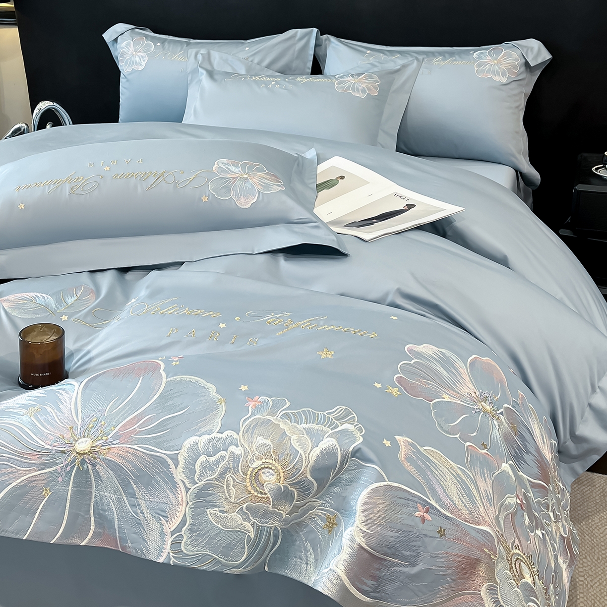 91家纺网 家纺一手货源 找家纺 置顶家纺 2025新款亲肤花卉刺绣四件套-繁星点点 繁星点点-浅蓝