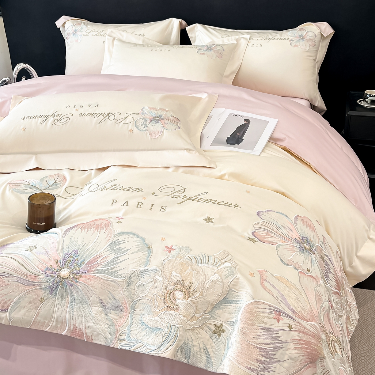 91家纺网 家纺一手货源 找家纺 置顶家纺 2025新款亲肤花卉刺绣四件套-繁星点点 繁星点点-奶白+粉