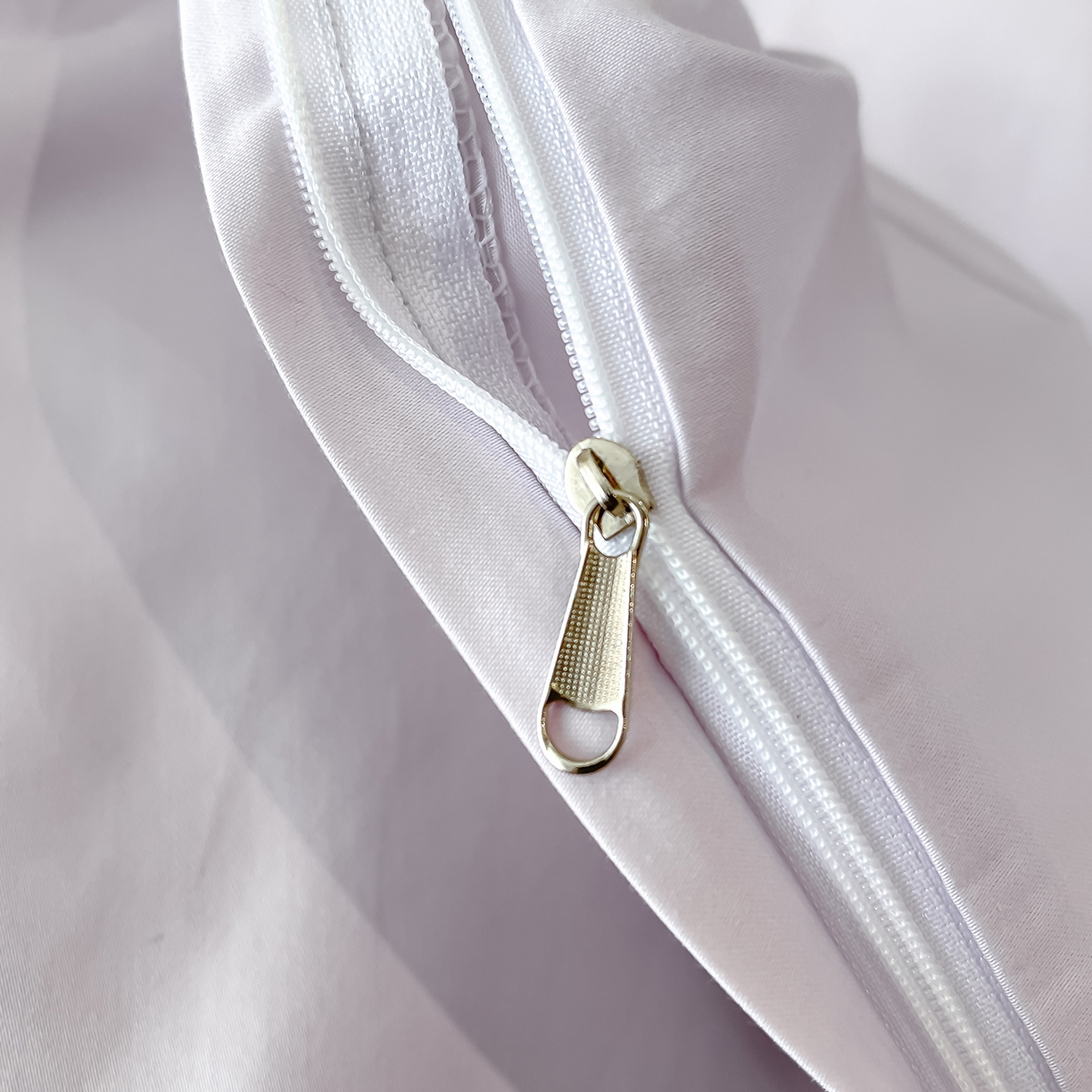 91家纺网 家纺一手货源 找家纺 置顶家纺 2025新款亲肤花卉刺绣四件套-繁星点点 繁星点点-香芋紫