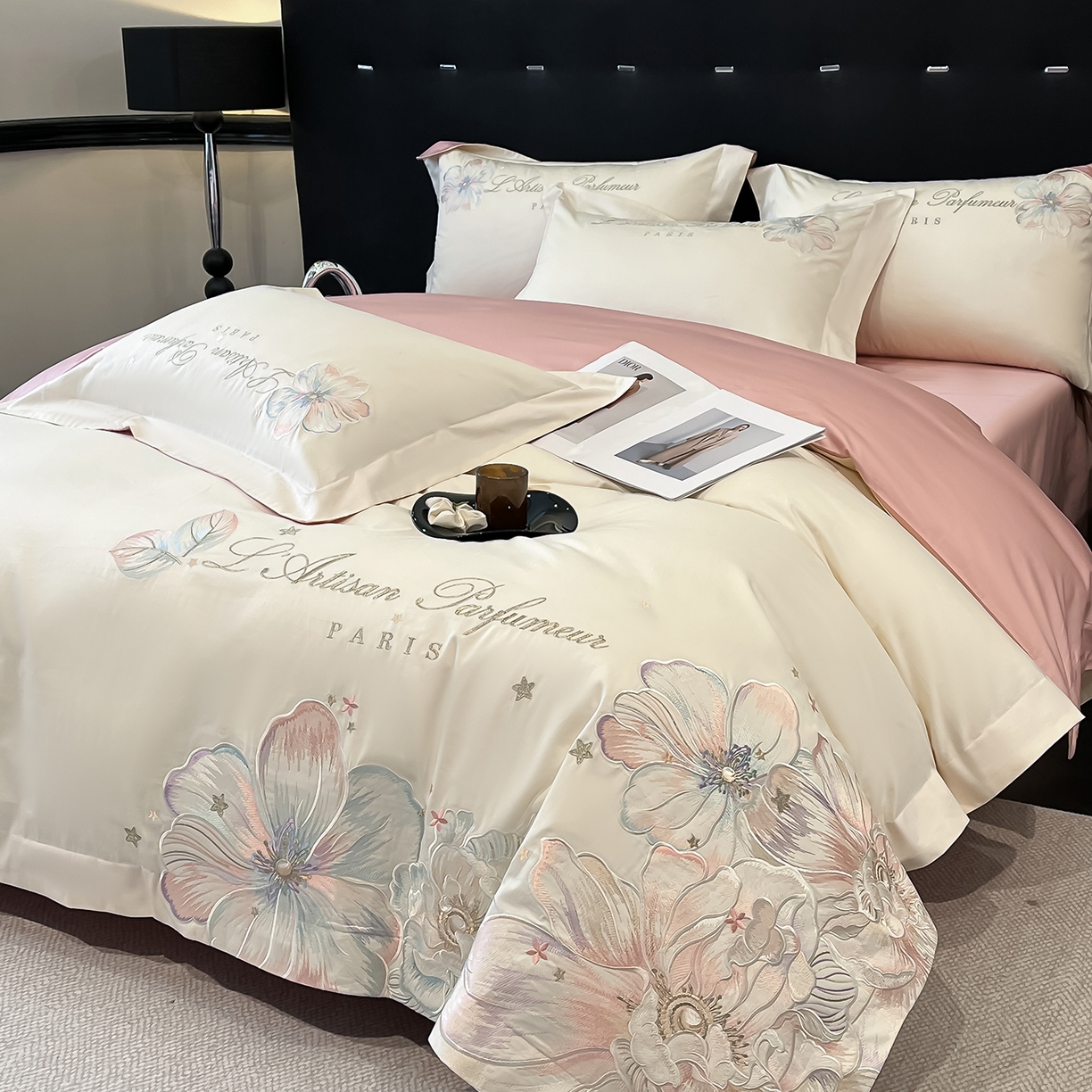 91家纺网 家纺一手货源 找家纺 置顶家纺 2025新款亲肤花卉刺绣四件套-繁星点点 繁星点点-奶白+浅豆沙