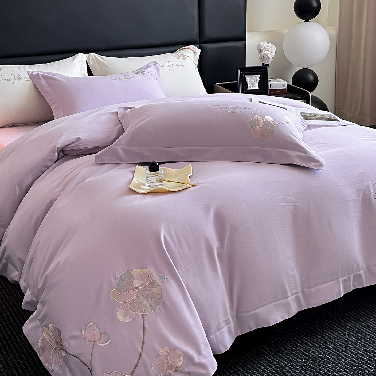 91家纺网 家纺一手货源 找家纺 置顶家纺 2025新款全棉加厚磨毛刺绣秋冬系列四件套-赫本 赫本-香芋紫