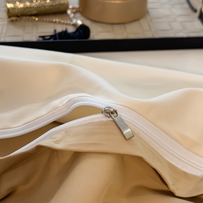 91家纺网 家纺一手货源 找家纺 （总）印季家纺 2025新款全棉50s磨毛绣花-黑豹四件套