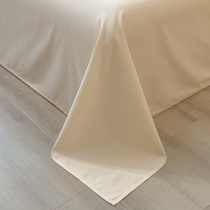 91家纺网 家纺一手货源 找家纺 印季家纺 2025新款全棉50s磨毛绣花-黑豹四件套 夹心粉-奶玉