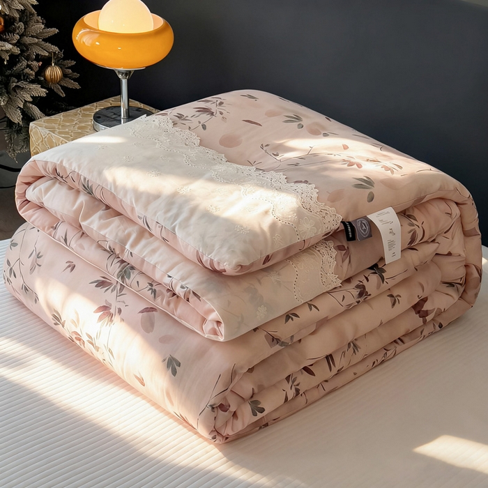 91家纺网 家纺一手货源 找家纺 米菲 2025新款全棉双层纱花边被被子被芯 南枝