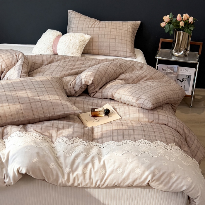 91家纺网 家纺一手货源 找家纺 米菲 2025新款全棉双层纱花边被被子被芯 简约格调