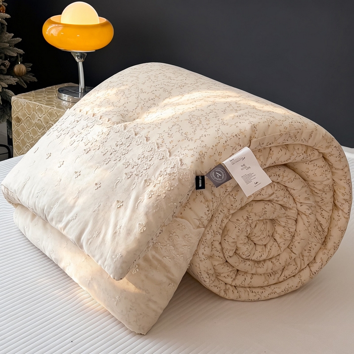 91家纺网 家纺一手货源 找家纺 米菲 2025新款全棉双层纱花边被被子被芯 初春