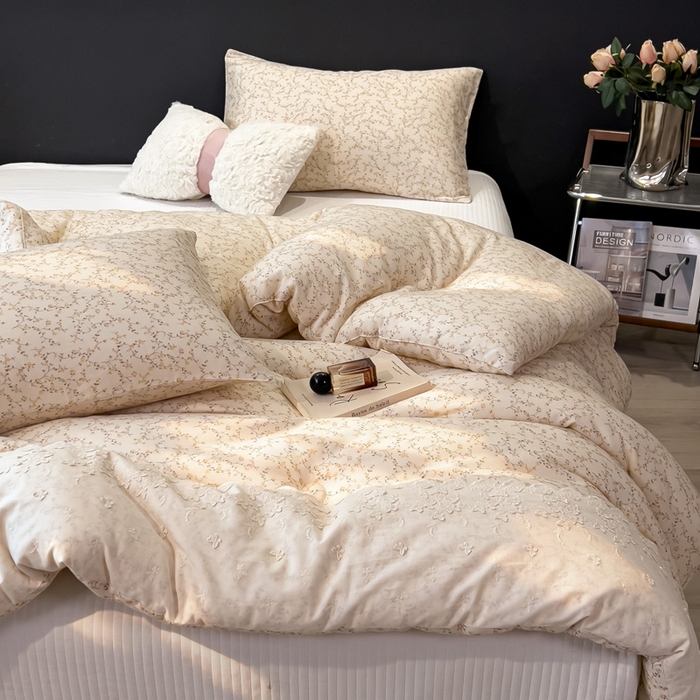 91家纺网 家纺一手货源 找家纺 米菲 2025新款全棉双层纱花边被被子被芯 初春