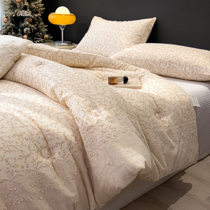 91家纺网 家纺一手货源 找家纺 米菲 2025新款全棉双层纱花边被被子被芯 初春