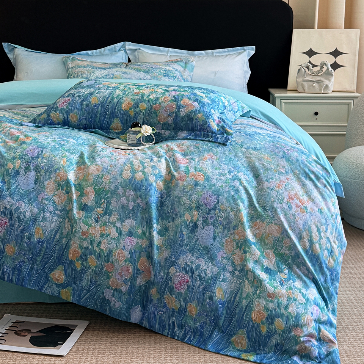 91家纺网 家纺一手货源 找家纺 置顶家纺 2025秋冬新款亲肤加厚140克磨毛四件套-普罗旺斯羽翎系列 普罗旺斯-冰蓝