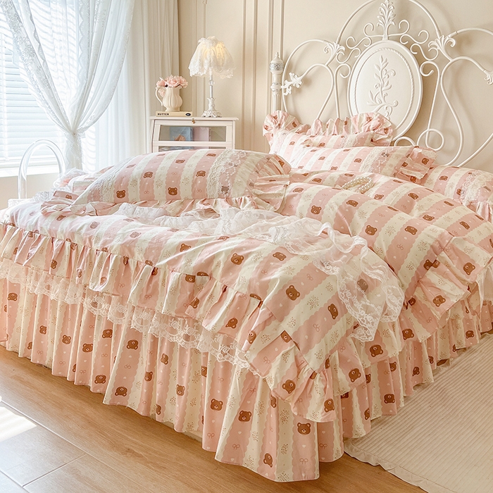 91家纺网 家纺一手货源 找家纺 网红馆（ck家纺） 2025新款全棉纯棉印花13372床裙四件套 碎花小熊