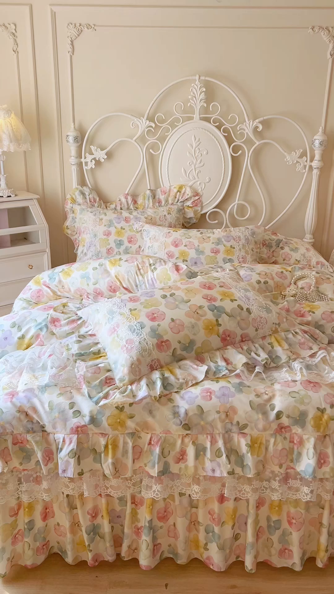 91家纺网 家纺一手货源 找家纺 网红馆（ck家纺） 2025新款全棉纯棉印花13372床裙四件套 飞花似梦