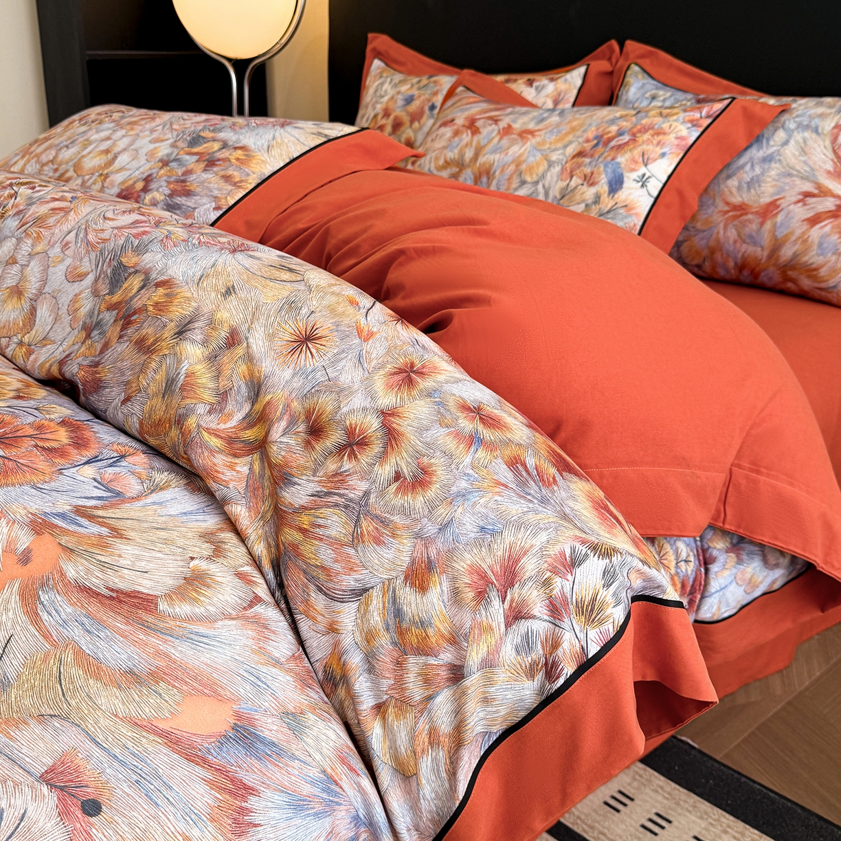 91家纺网 家纺一手货源 找家纺 置顶家纺 2025秋冬新款亲肤加厚140克磨毛四件套-普罗旺斯羽翎系列 羽翎-桔色