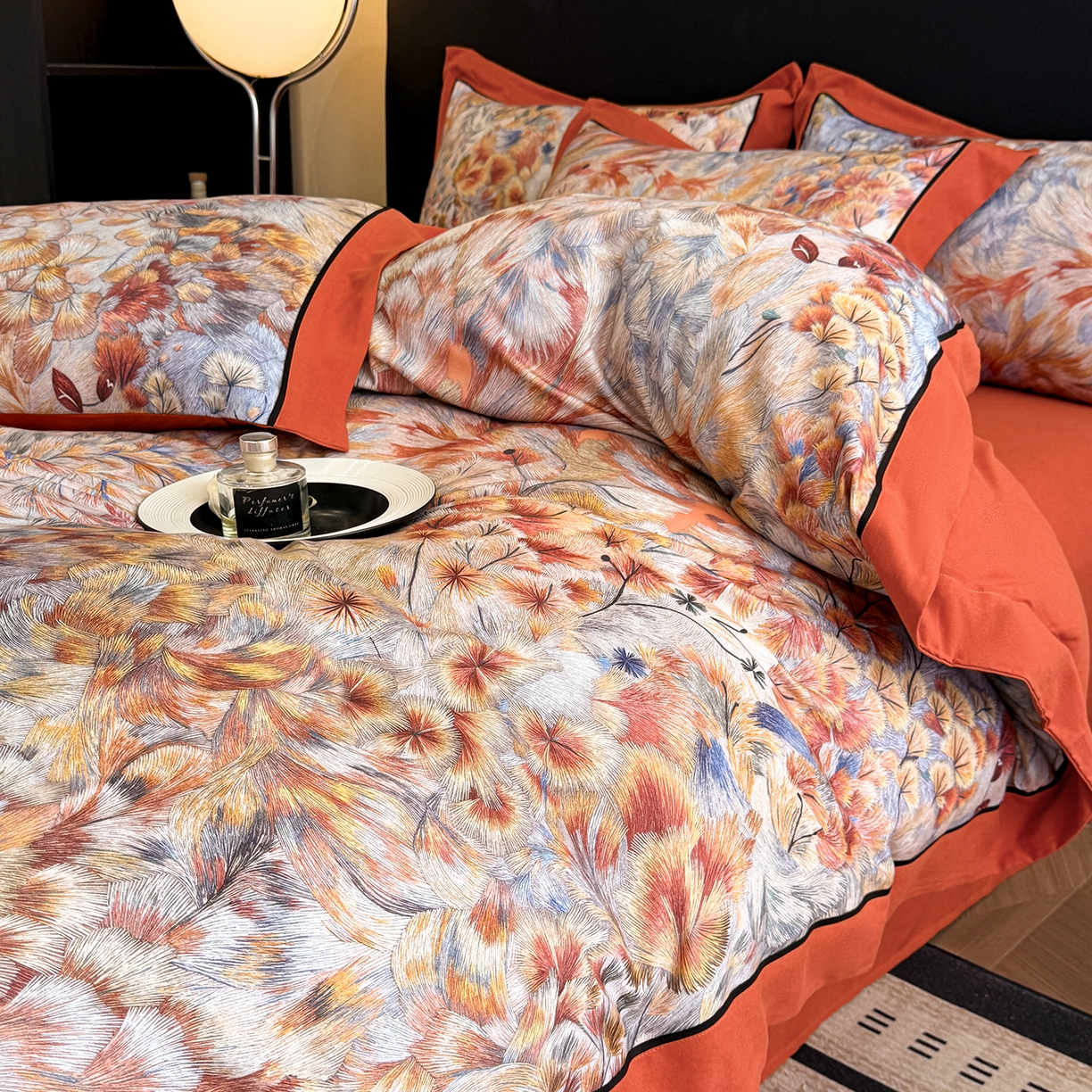 91家纺网 家纺一手货源 找家纺 置顶家纺 2025秋冬新款亲肤加厚140克磨毛四件套-普罗旺斯羽翎系列 羽翎-桔色