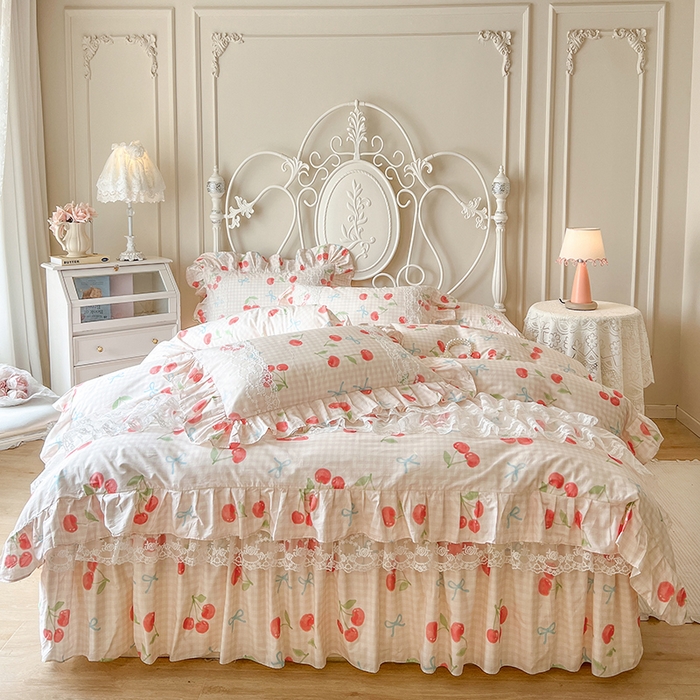 91家纺网 家纺一手货源 找家纺 网红馆（ck家纺） 2025新款全棉纯棉印花13372床裙四件套 樱桃格