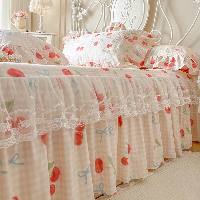 91家纺网 家纺一手货源 找家纺 网红馆（ck家纺） 2025新款全棉纯棉印花13372床裙四件套 樱桃格