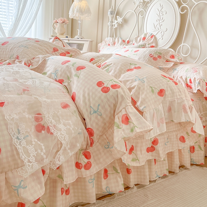 91家纺网 家纺一手货源 找家纺 网红馆（ck家纺） 2025新款全棉纯棉印花13372床裙四件套 樱桃格