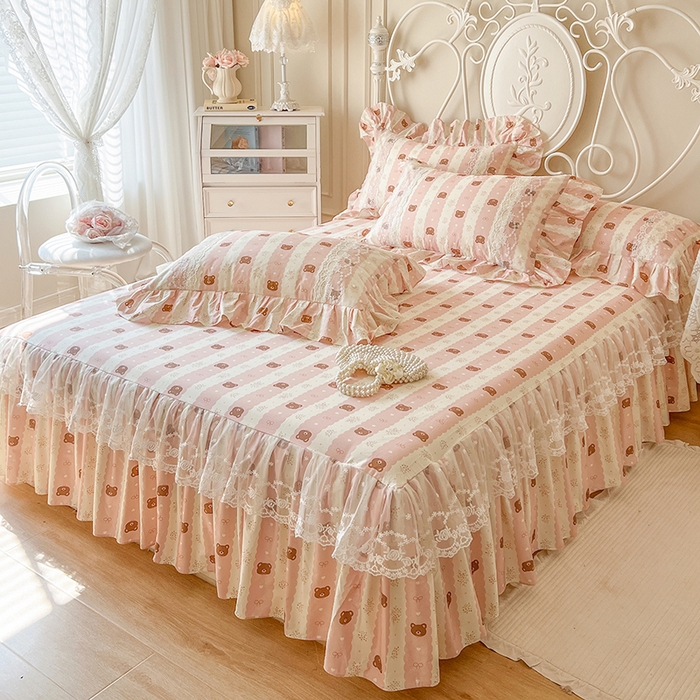 91家纺网 家纺一手货源 找家纺 网红馆（ck家纺） 2025新款全棉纯棉印花13372床裙单品单床裙床裙单件 碎花小熊