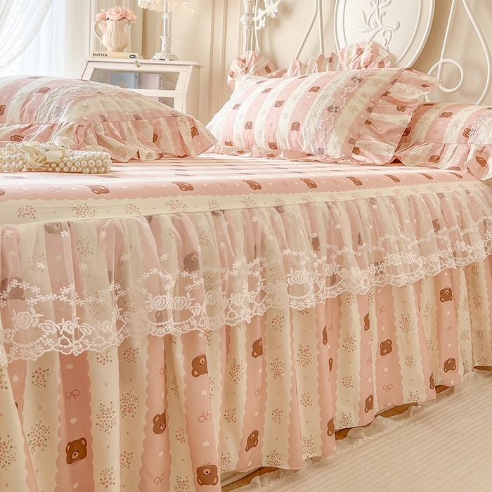 91家纺网 家纺一手货源 找家纺 网红馆（ck家纺） 2025新款全棉纯棉印花13372床裙单品单床裙床裙单件 碎花小熊