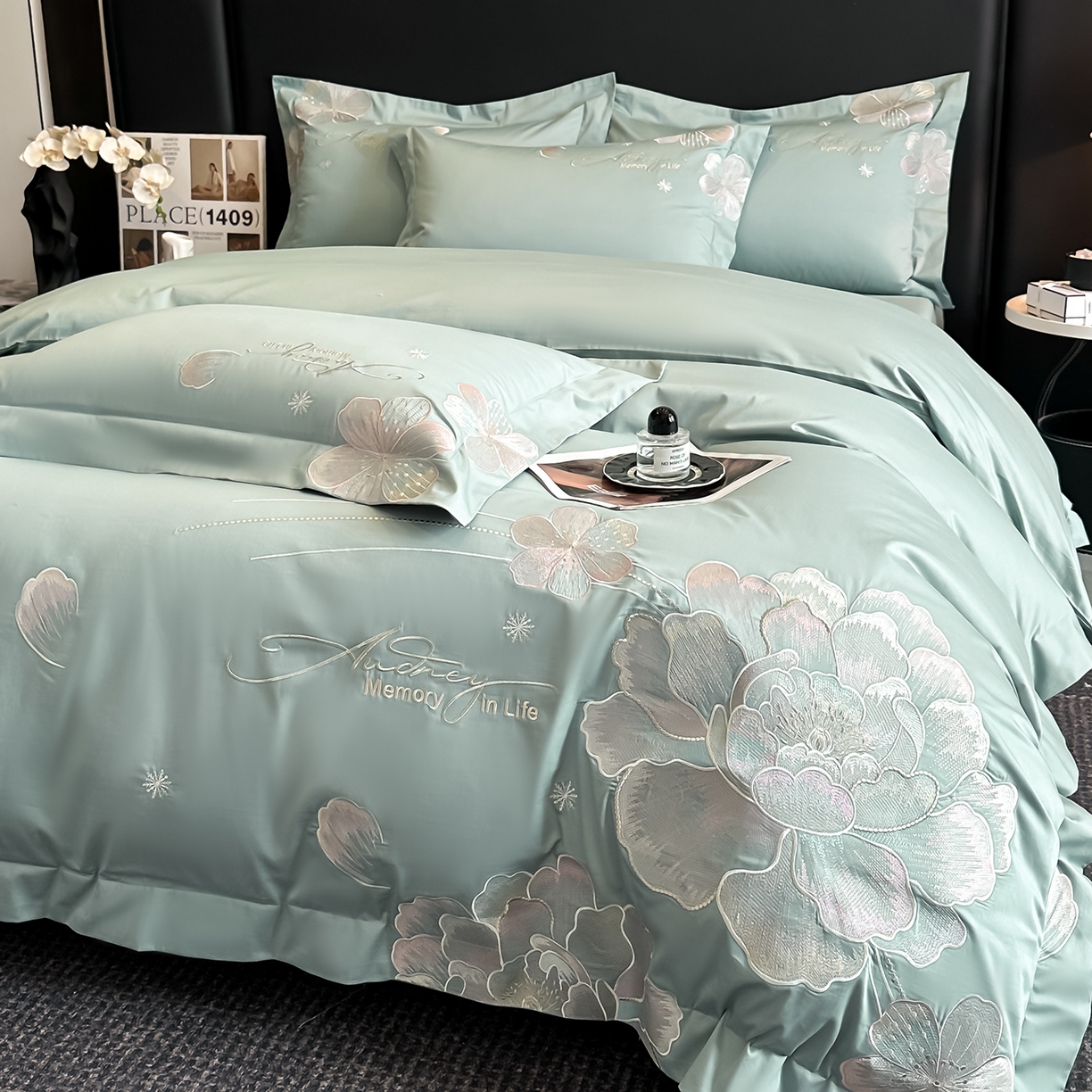 91家纺网 家纺一手货源 找家纺 置顶家纺 2025新款花漾亲肤刺绣系列四件套 花漾-繁星蓝